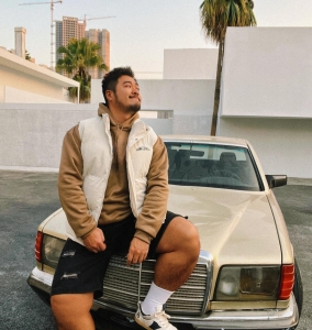 其实是在摄影基地拍摄的日常