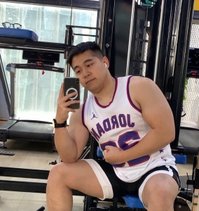 篮球穿搭赋予的少年感