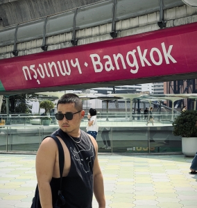 汗水💦墨镜🕶️曼谷的无尽夏🔥